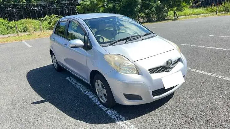 2024/09/15　トヨタ・ヴィッツ５D　H２１年式　１８０,０００ｋｍ