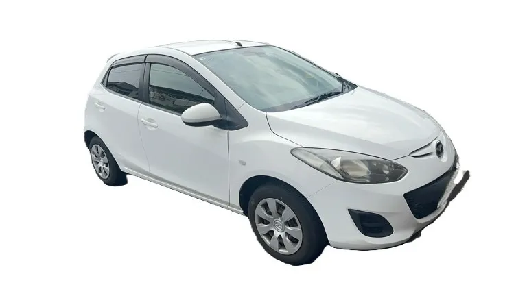 2025/05/29　マツダ・デミオ　H２４年式　４２,０００ｋｍ